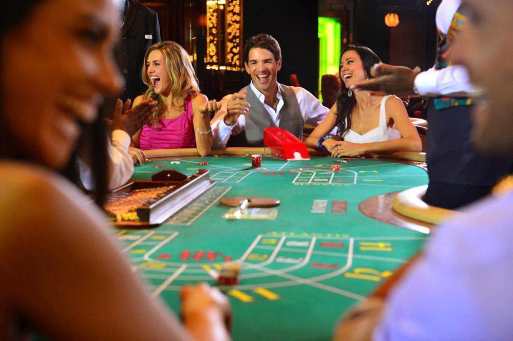 Exploring Different Forms of Online Gambling